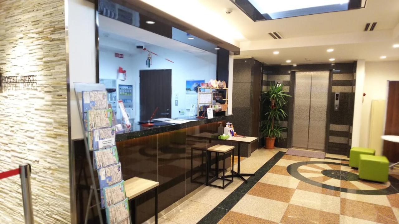 Kobe Capsule Hotel Seki Екстер'єр фото
